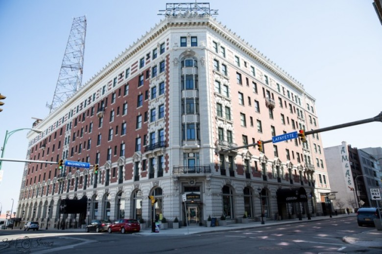 Buffalo’s renovated Hotel @ The Lafayette offers experience a chain hotel can’t match