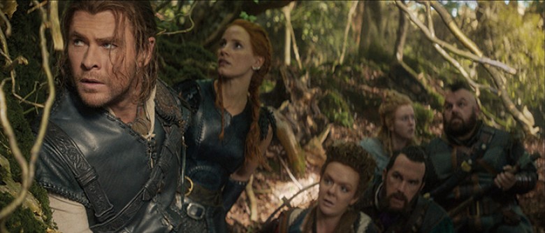 (L to R) Eric the Huntsman (CHRIS HEMSWORTH), Sara (JESSICA CHASTAIN), Mrs. Bromwyn (SHERIDAN SMITH), Gryff (ROB BRYDON), Doreena (ALEXANDRA ROACH) and Nion (NICK FROST) in the story that came before Snow White: “The Huntsman: Winter’s War.” Hemsworth and