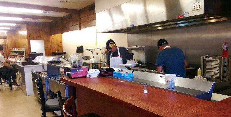 La Divina Mexican Grocery and Taqueria