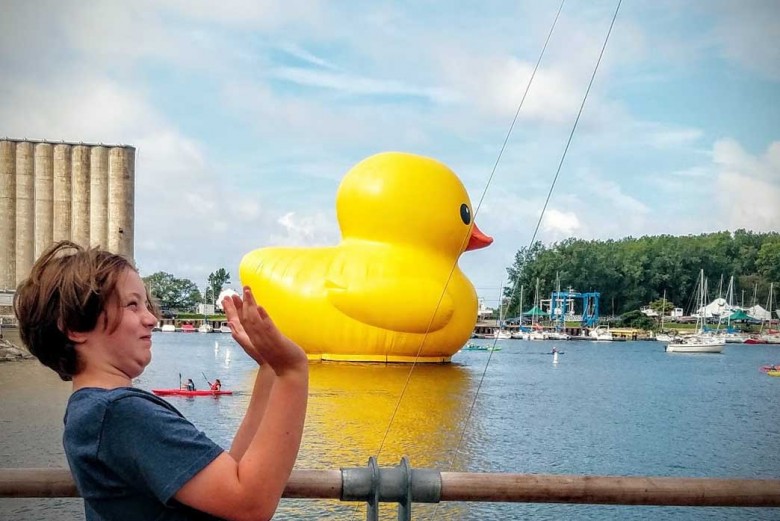 The World Largest Rubber Duck - Quack On