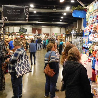 The Ultimate Holiday Shopping Experience