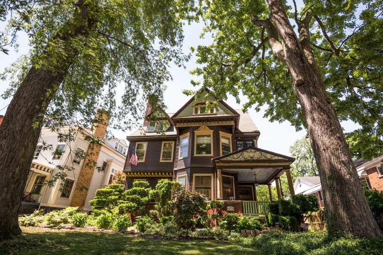 PHOTOS: A Walk Down Historic Linwood Avenue