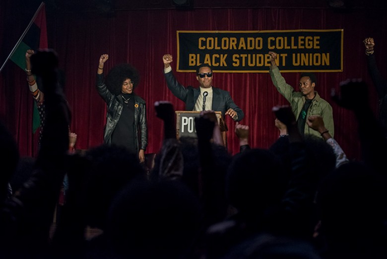 (ctr l-r.) Laura Harrier stars as Patrice and Corey Hawkins as Kwame Ture in Spike Lee’s BlacKkKlansman, a Focus Features release. Credit: David Lee / Focus Features