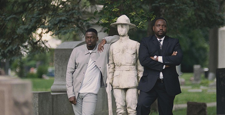 Daniel Kaluuya and Brian Tyree Henry in Twentieth Century Fox’s WIDOWS.