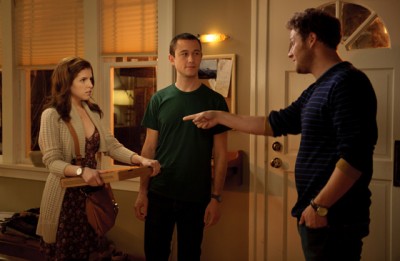 Anna Kendrick, Joseph Gordon-Levitt and Seth Rogen in 50/50  