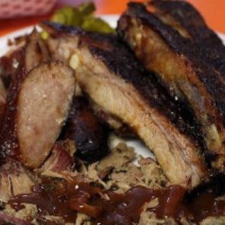 Review: Suzy-Q's Bar-B-Que Shack