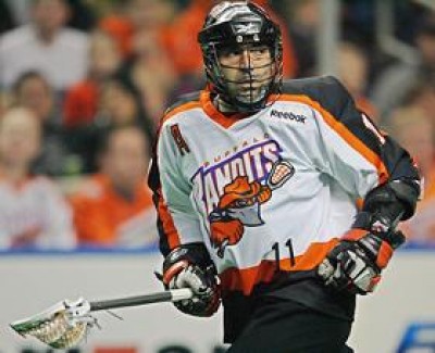 Bandit Forward John Tavares