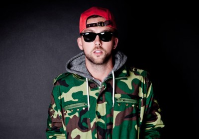 Sonreal @ Waiting room