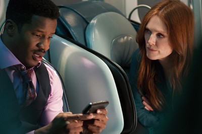 JULIANNE MOORE as Jen Summers & NATE PARKER as Zack White