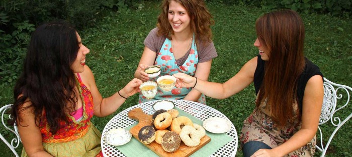 Victoria, Allison, Emily