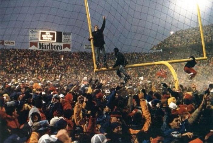 Bills fans rush the field at Rich Stadium after beating the Jets and winning the division in 1988