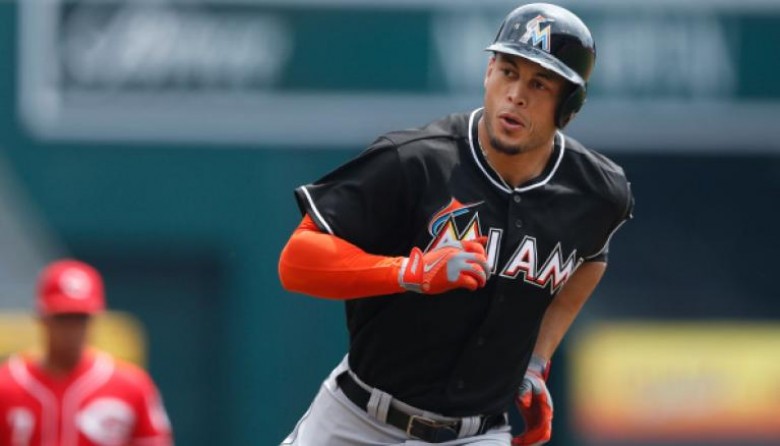 MLB Predictions & Awards