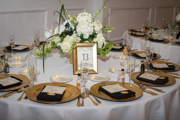 Maureen's Buffalo Wholesale Flower Market