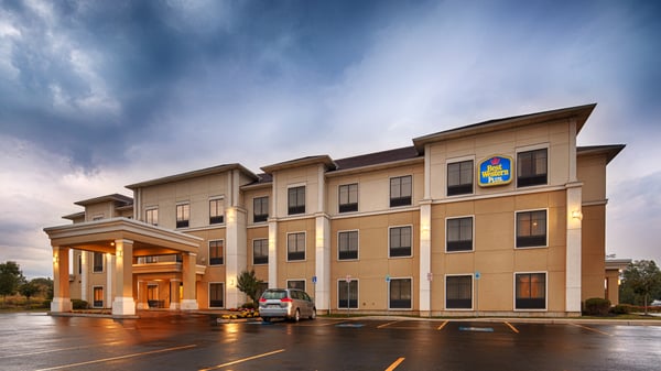 Best Western Plus The Inn Of Lackawanna