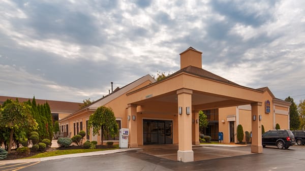 Best Western Plus Galleria Inn & Suites