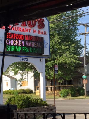 Otto's Restaurant & Bar