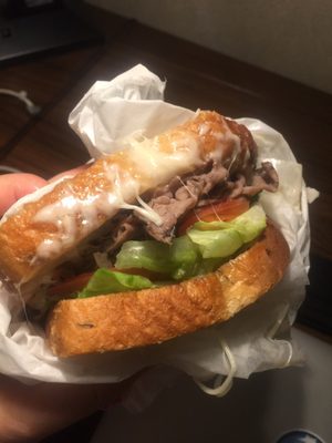 Moura's New York Deli