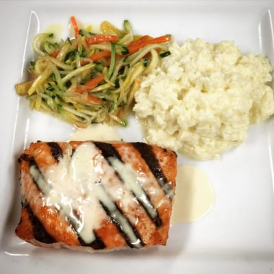 The Hollow Bistro & Brew