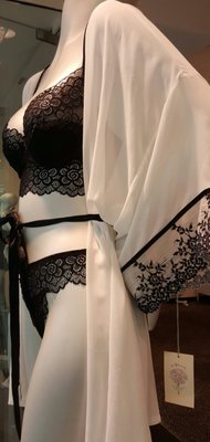 bou doir photography