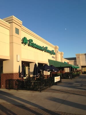 Brennan's Bowery Bar & Restaurant