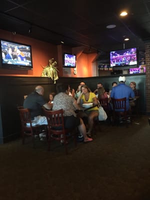 Santora's Pizza Pub & Grill