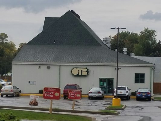 Champions Sports Bar & Grill