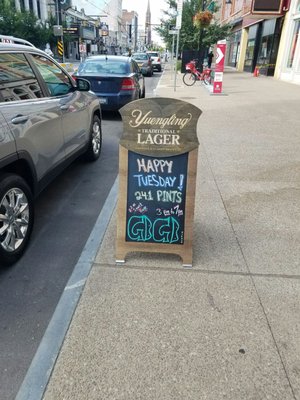 Gypsy Bohemian Grove Bar