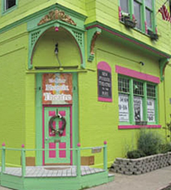 New Phoenix Theatre on the Park