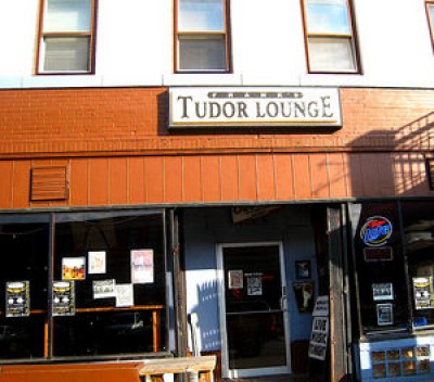 The Tudor Lounge