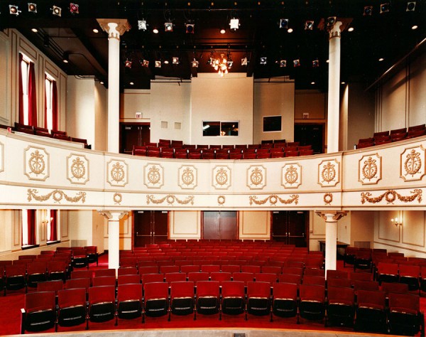 Kavinoky Theatre