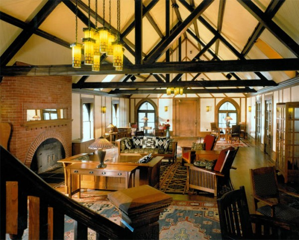 The Roycroft Inn