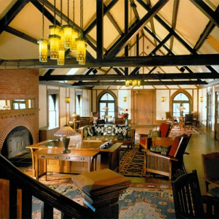 The Roycroft Inn