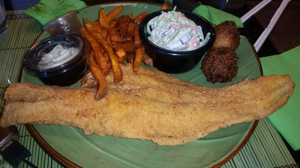 Ivy's Vine Fine Salon & Cafe