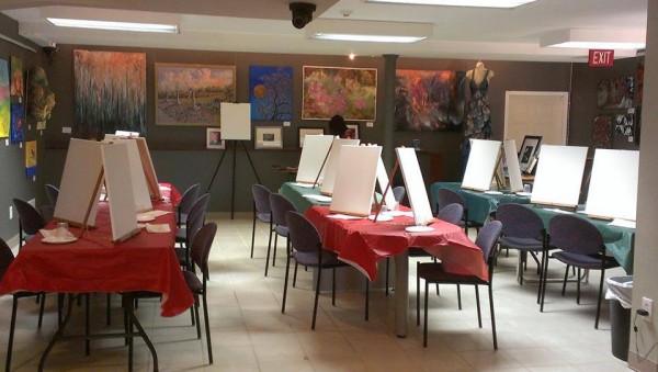 24 Below Gallery & Cafe